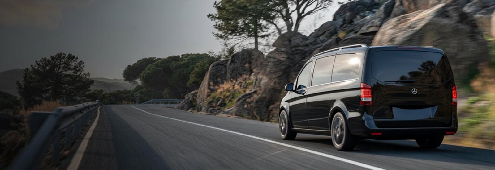 Salzburg airport punctual transfers - Professional chauffeurs